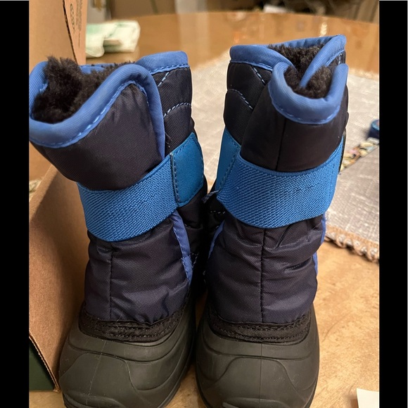 Kamik Other - Kamik Snowbug3 toddler Navy snow boots, size 6 new in box